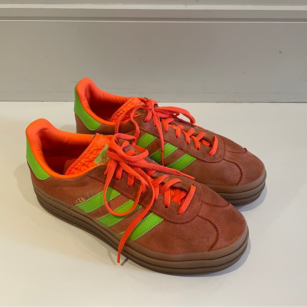 Adidas Gazelle Bold Solar Orange/Solar Green (Women’s) – Size US 8